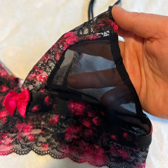 Beautiful mesh and lace floral lingerie, set pink and black sexy set size medium - Picture 9 of 16